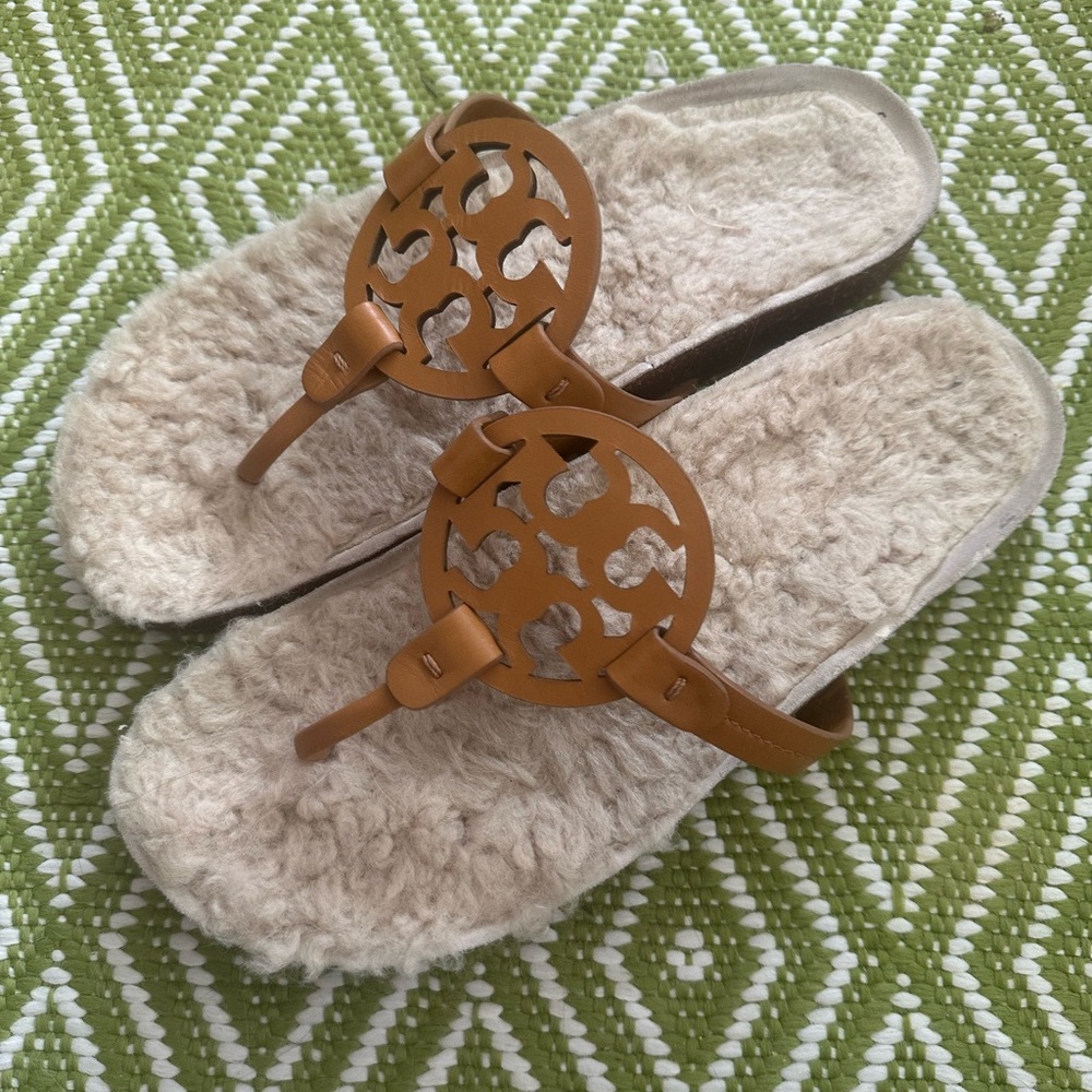 Tory Burch Tan Shearling Slides - Picture 3 of 7